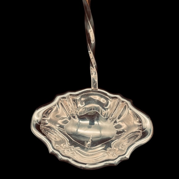 Reed Barton King Francis 15.5' Punch Ladle Hollow Handle Hollowware Silver Plate - Picture 5 of 7